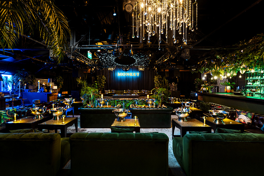 Основной зал