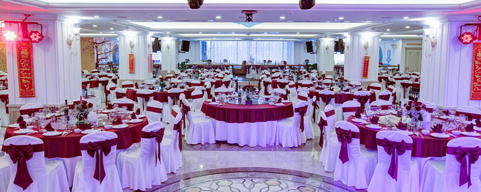 Основной зал