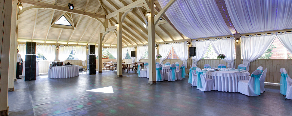 Зал Графский