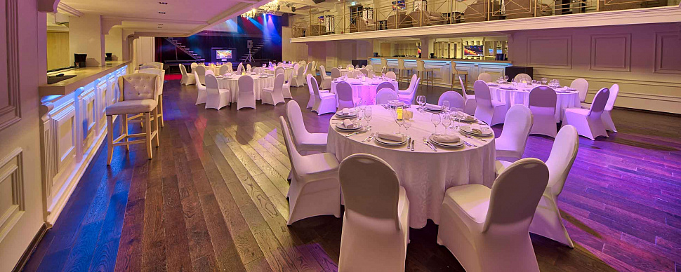 Основной зал