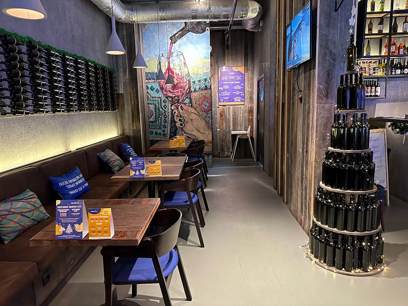 Основной зал