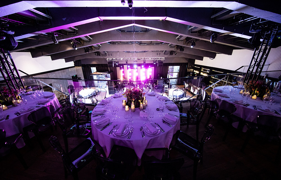 Основной зал