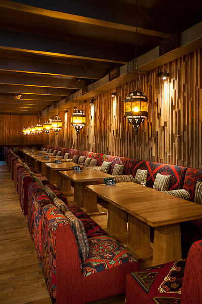 Тапчан на Русаковской