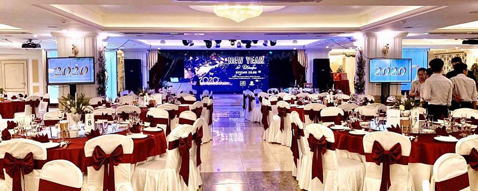 Основной зал