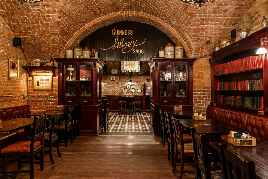 Основной зал