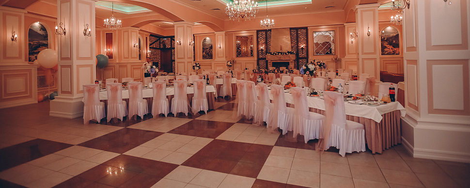 Основной зал