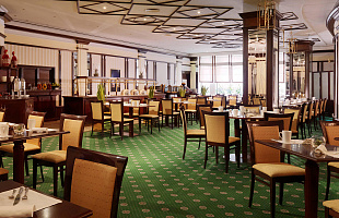 Marriott Grand Hotel