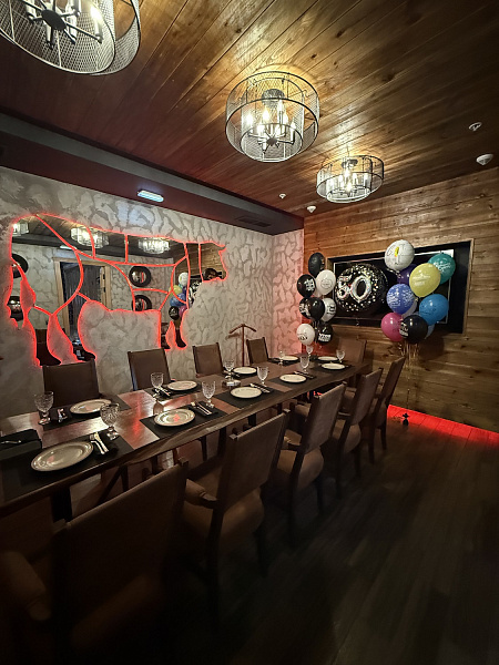 Основной зал