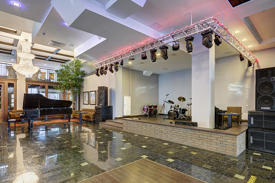 Большой зал