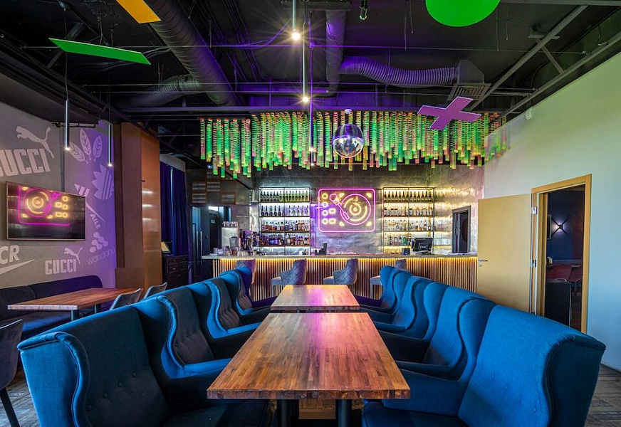 Основной зал