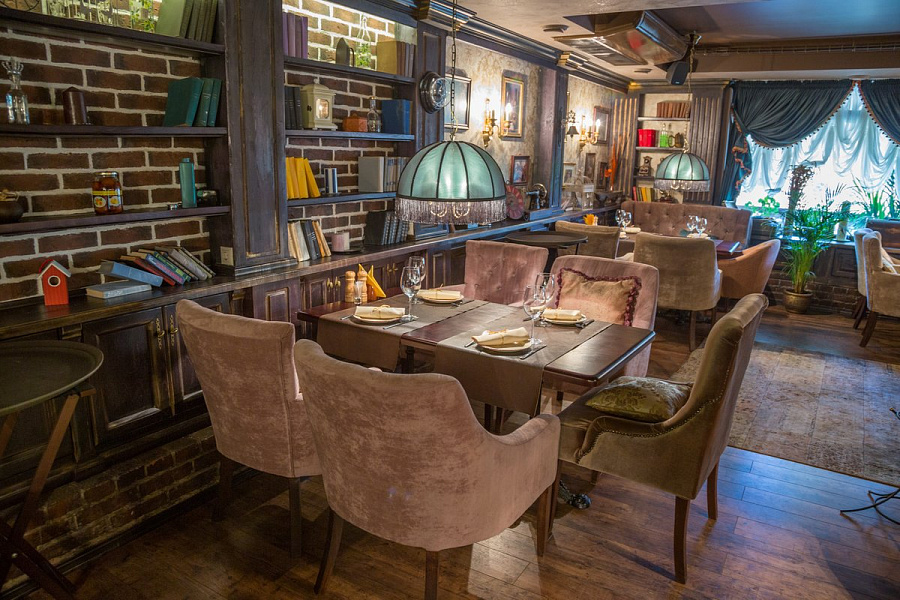 Основной зал