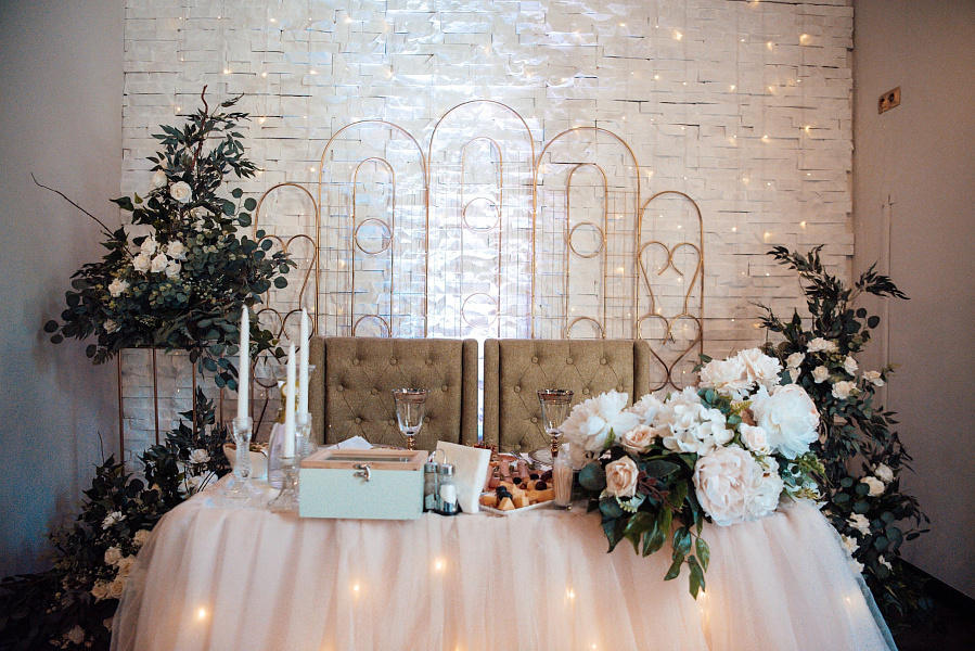 Основной зал