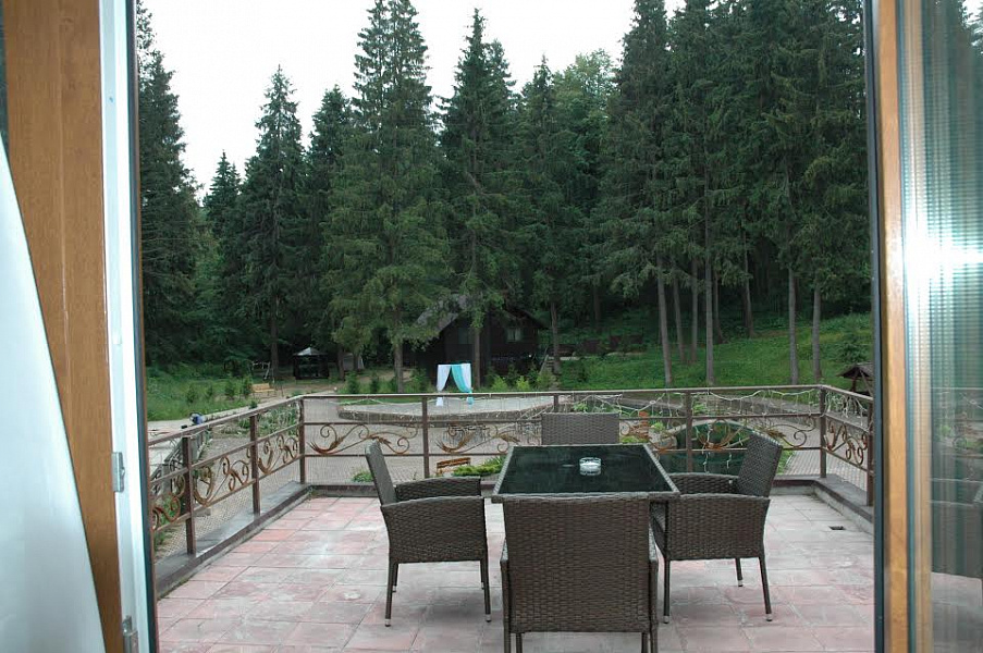 Основной зал