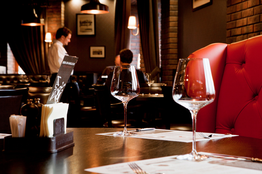 Основной зал