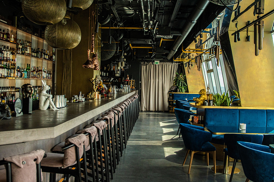 Основной зал