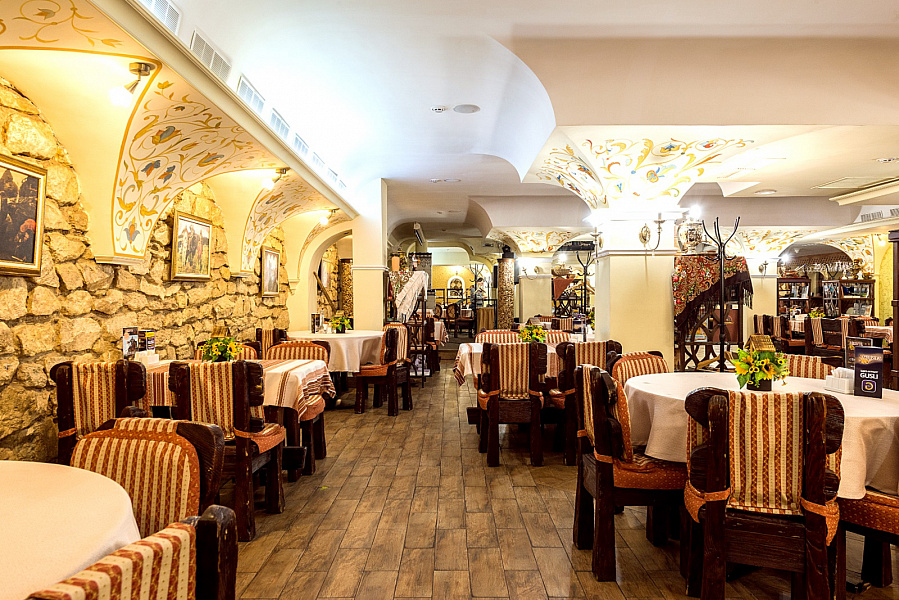 Трапезный зал