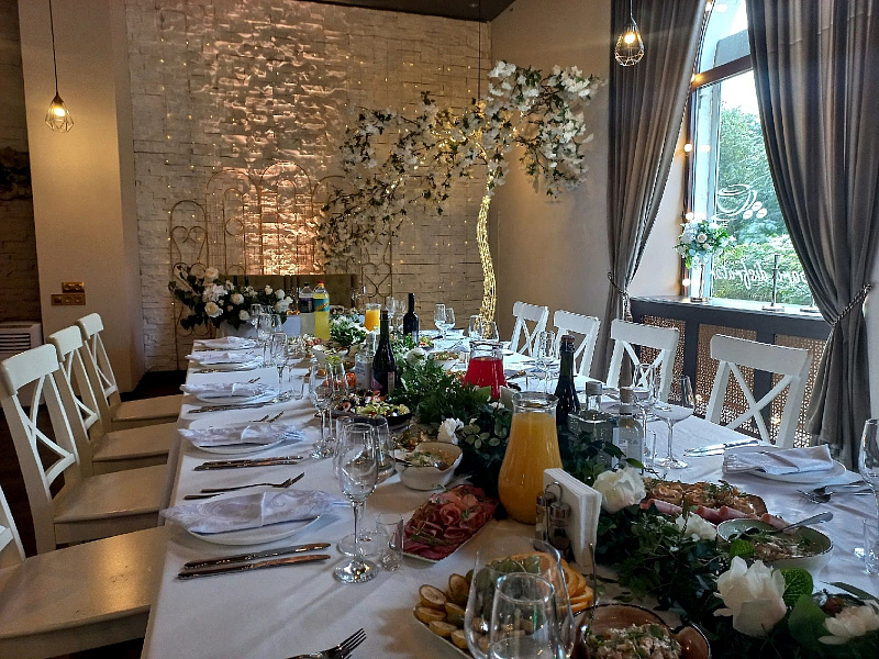 Основной зал