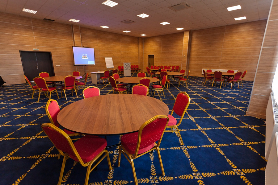 Зал Трансформер