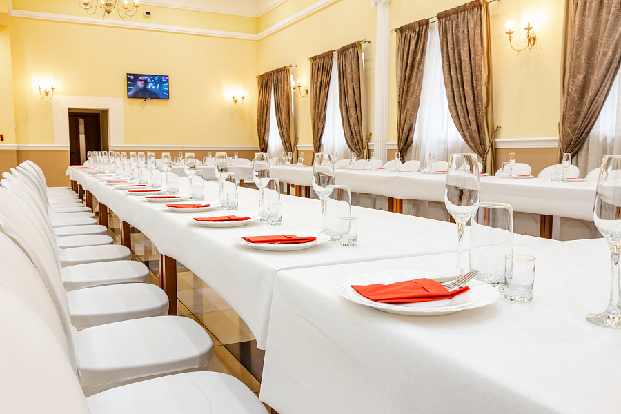 Банкетный зал