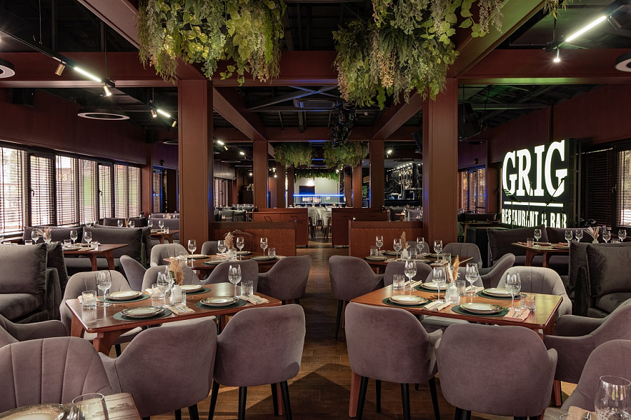 Основной зал