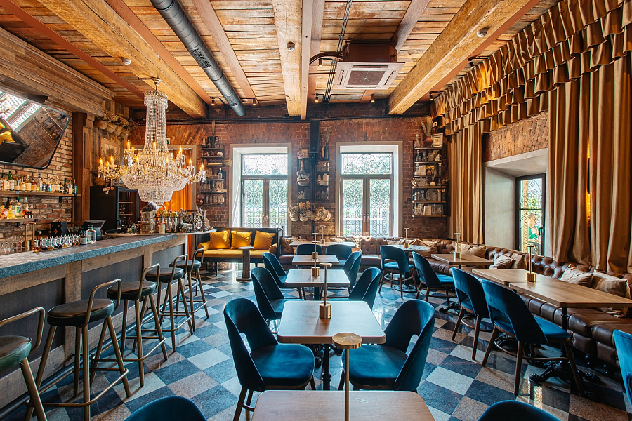 Основной зал