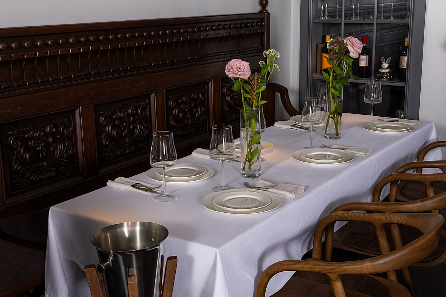 Основной зал