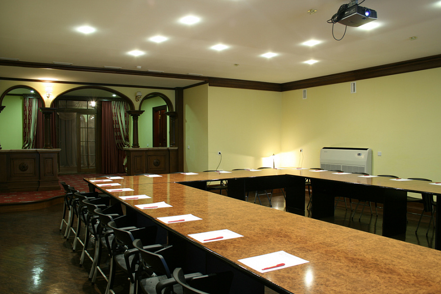 Конференц-зал "Петровский"