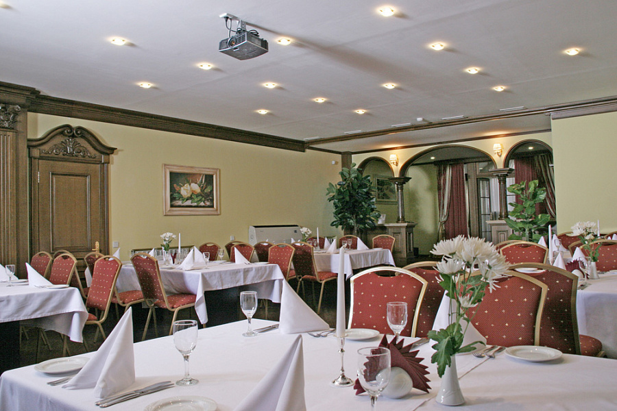 Конференц-зал "Петровский"