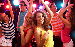 Последняя пятница лета! Громкие проводы перед новым учебным годом