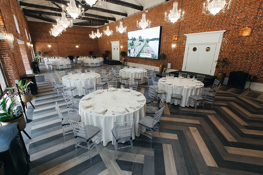 Каретный Двор