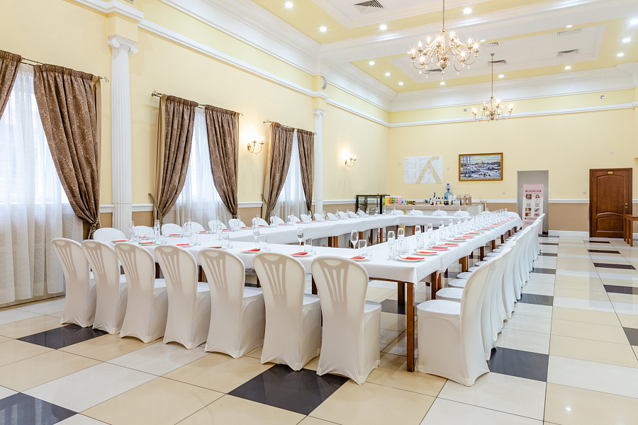 Банкетный зал