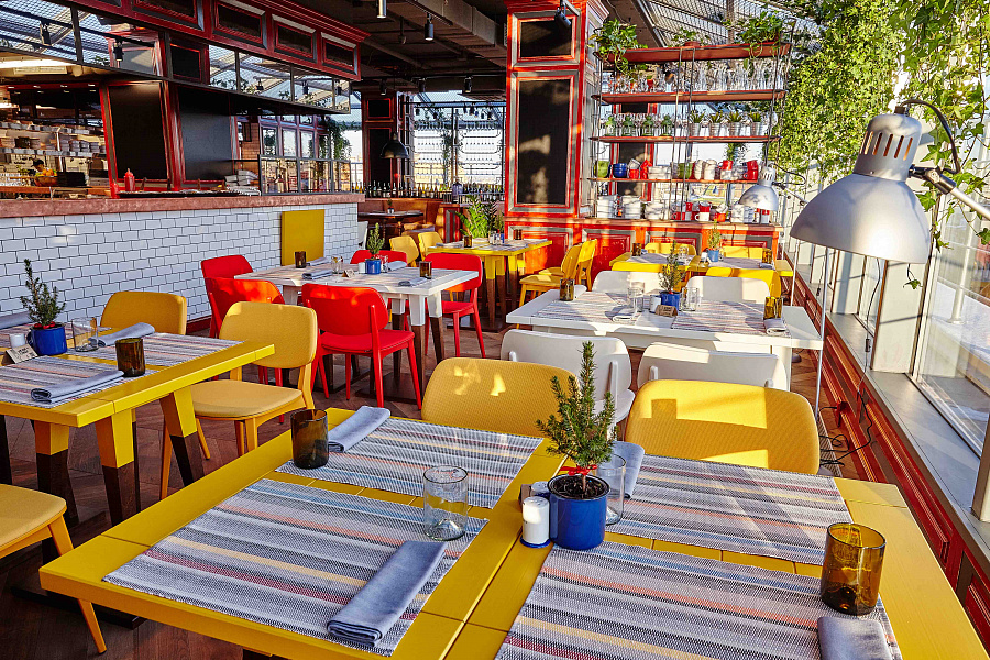 Основной зал