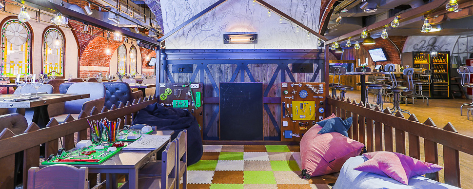 Основной зал