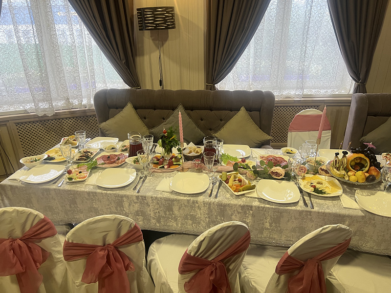 Основной зал