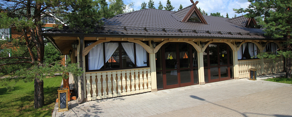 Зал Графский