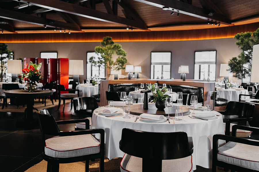 Основной зал