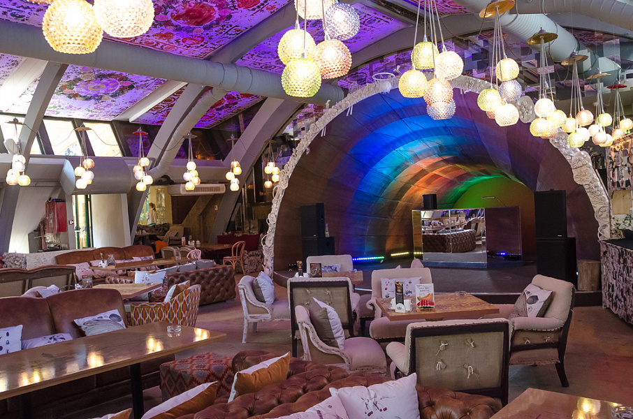 Основной зал