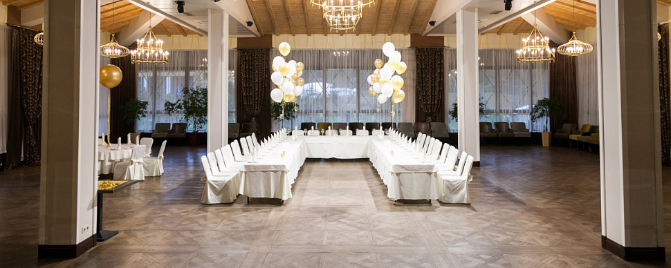 Зал Панорамный