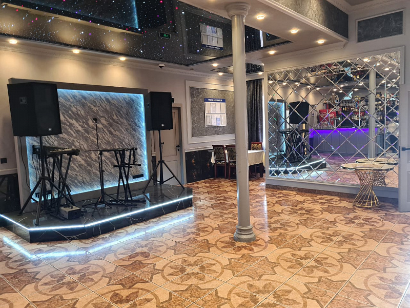 Главный зал