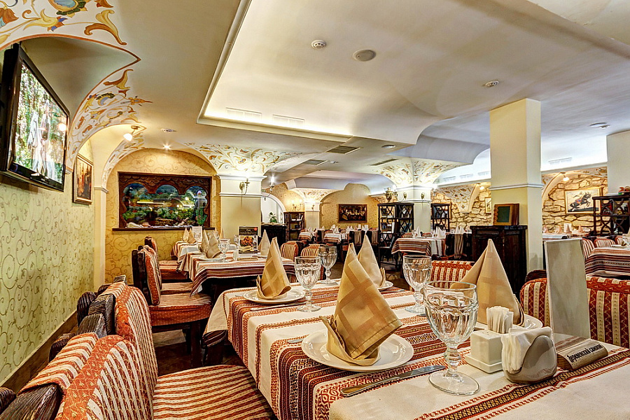 Трапезный зал