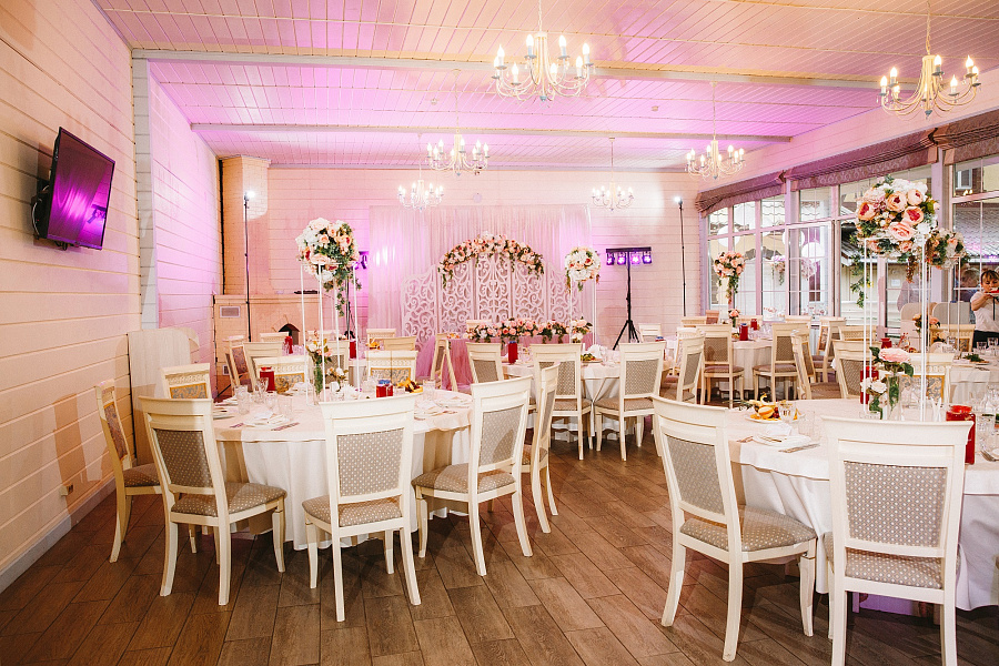 Веранда с камином