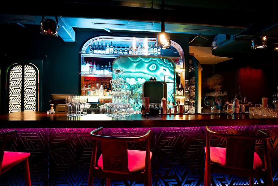 Основной зал