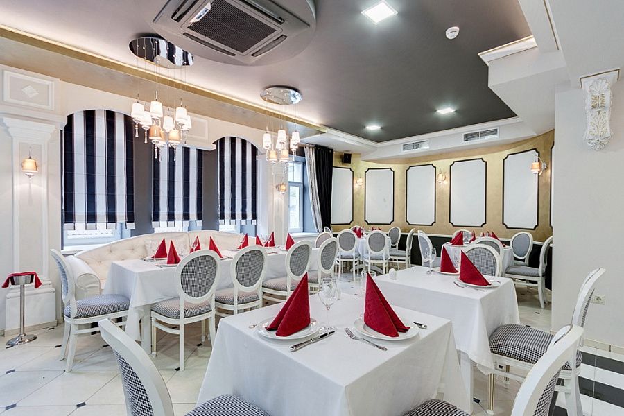 Зал второго этажа