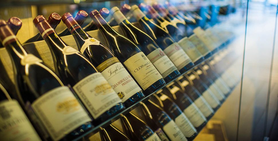 Основной зал на первом этаже