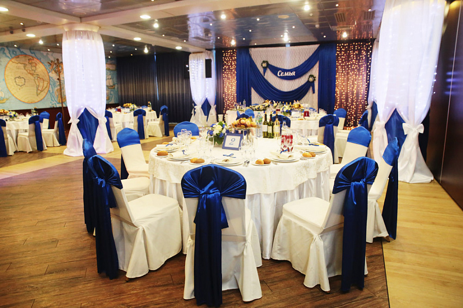 Михаил Светлов