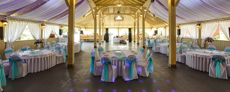 Зал Графский