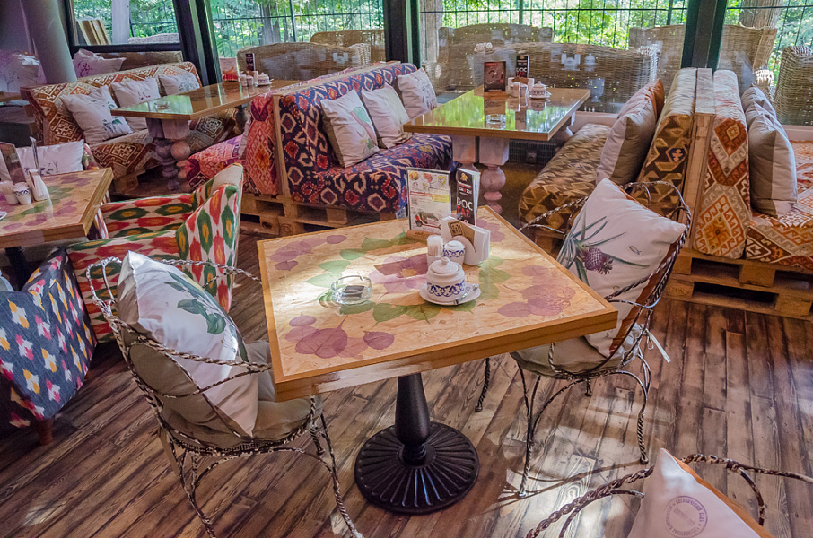 Основной зал