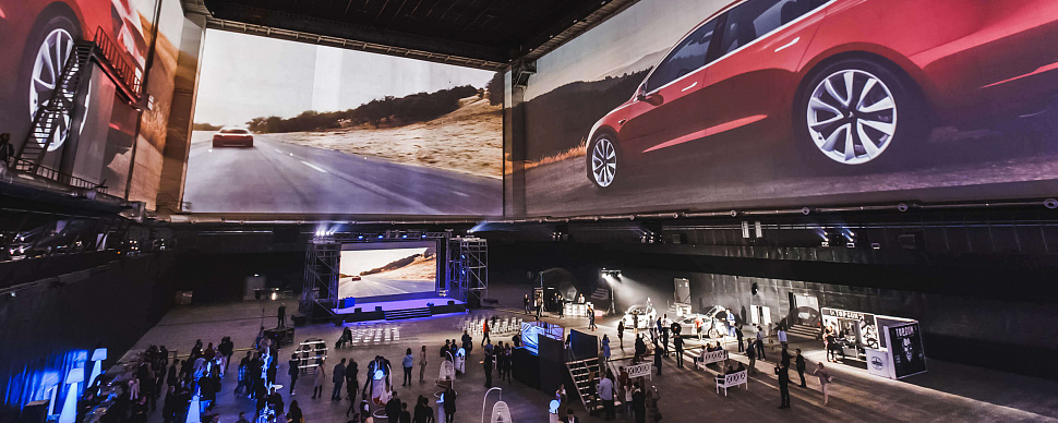 Основной зал