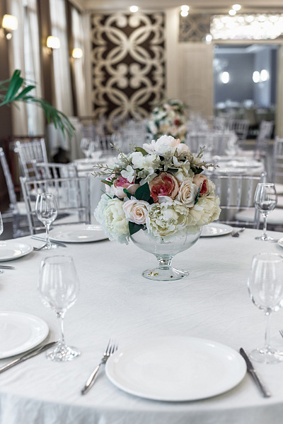 Основной зал