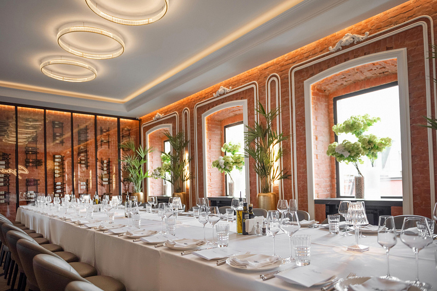 Каминный зал